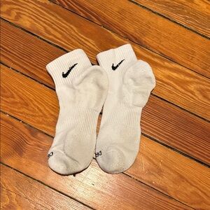 Nike Dri Fit White Ankle Socks